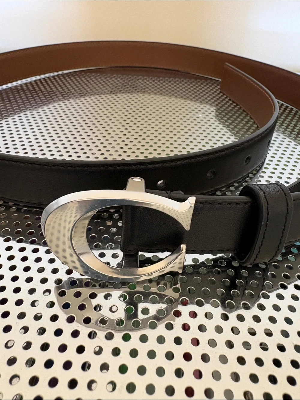 Coach Woman's Leather Belt with Silver C Buckle Size medium